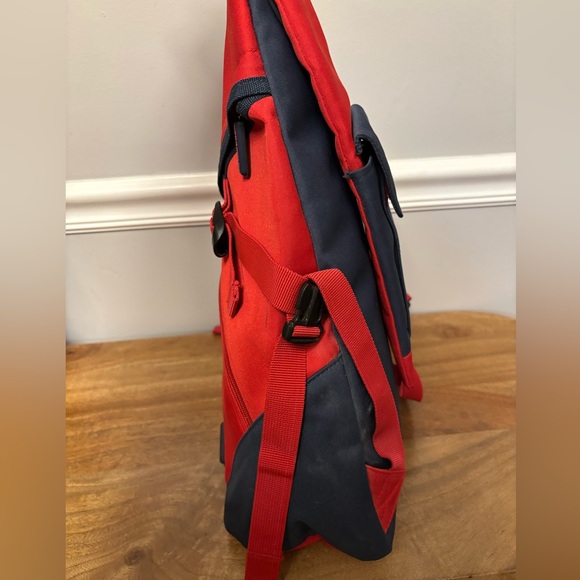 Vintage United Colors‎ of Benetton sling bag - Picture 7 of 10